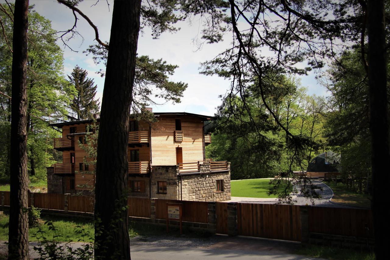 Dum Bratri Capku Hotel Budislav  ภายนอก รูปภาพ