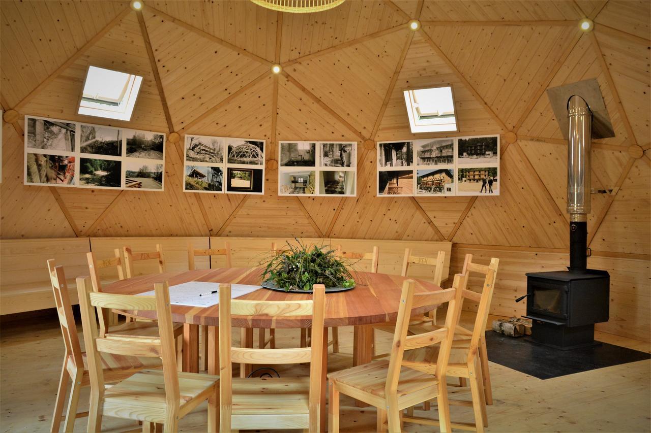 Dum Bratri Capku Hotel Budislav  ภายนอก รูปภาพ